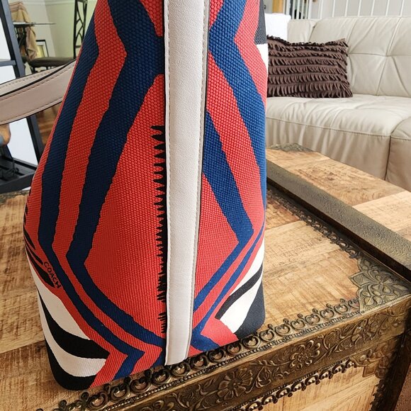 COACH Taxi Tote 36 in Printed Canvas - Picture 7 of 16